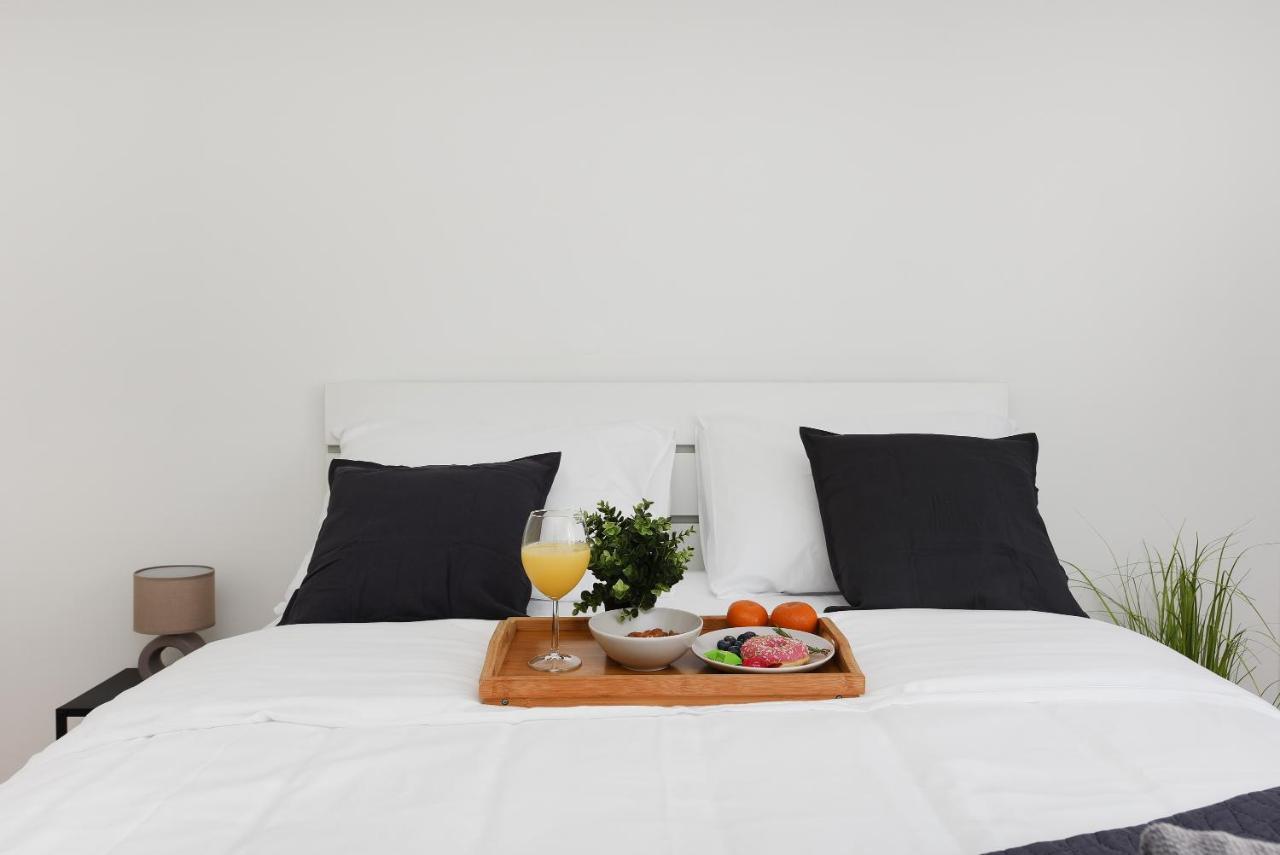 L&R Luxury Apartment- Free Parking زادار المظهر الخارجي الصورة