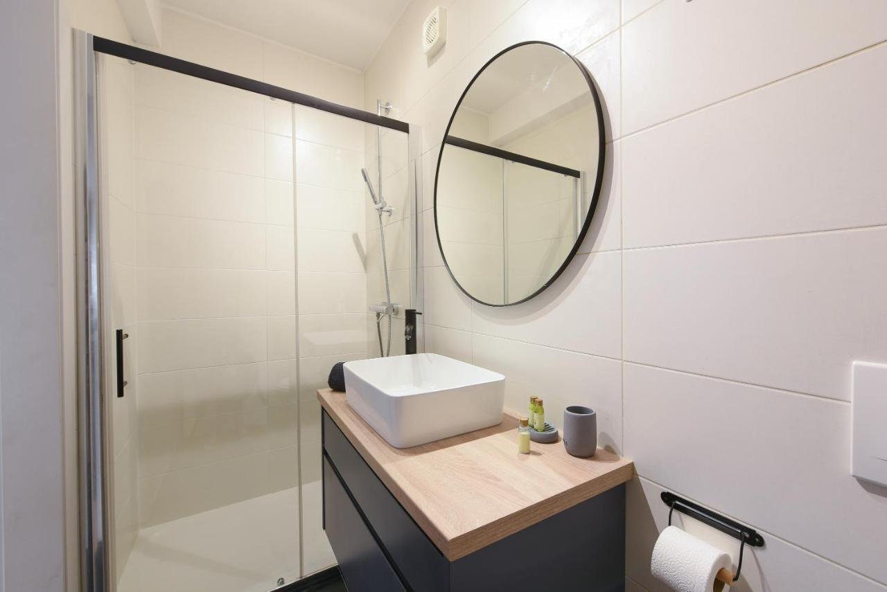 L&R Luxury Apartment- Free Parking زادار المظهر الخارجي الصورة