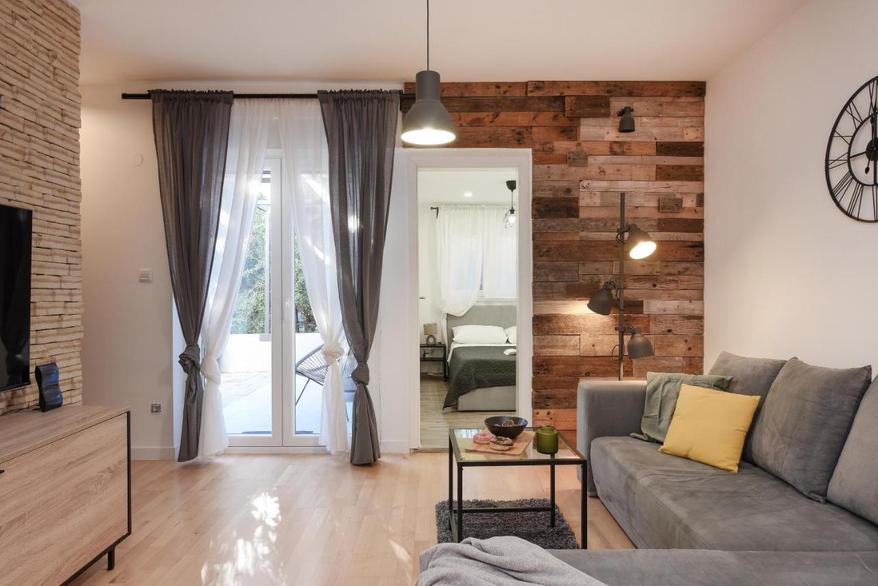L&R Luxury Apartment- Free Parking زادار المظهر الخارجي الصورة
